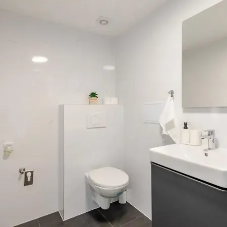 Apartman Namesti Miru Prague Exterior photo