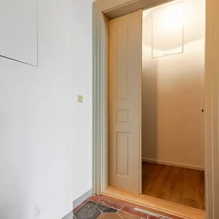 Apartman Namesti Miru Prague Exterior photo