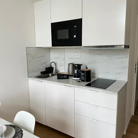 Apartman Namesti Miru Prague Exterior photo