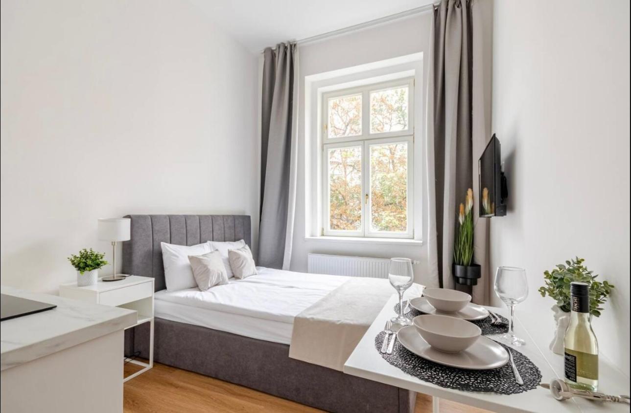 Namesti Miru Appartement